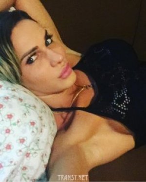 Транссексуалка Виолетта